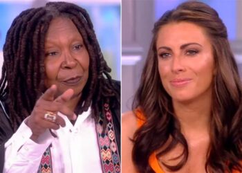 The View cohost’s face cracks as Whoopi Goldberg challenges her to call ‘former boss’ Donald Trump The View cohost’s face cracks as Whoopi Goldberg challenges her to call ‘former boss’ Donald Trump