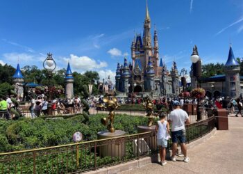 Disney cancels plans to relocate 2,000 jobs to Florida -company email