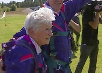 Australian police use Taser on 95-year-old with dementia who held steak knife