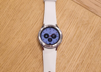 Samsung delays One UI Watch 5 beta program for the Galaxy Watch 4/5