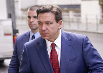 DeSantis immigration bill approved by Florida GOP lawmakers DeSantis immigration bill approved by Florida GOP lawmakers