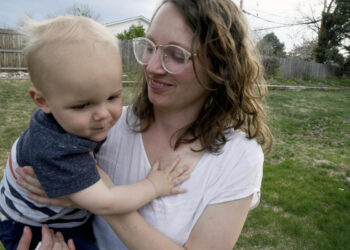 How and when to remove children from their homes? A federal lawsuit raises thorny questions