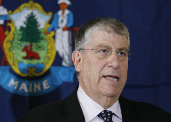 Ex-governor candidate pleads guilty to child porn charges