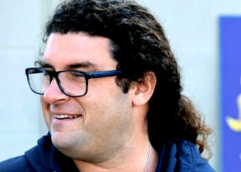 Trainer suspended over horse deaths ahead of Kentucky Derby