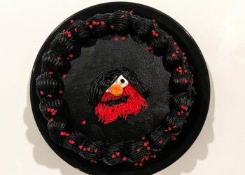 A baker misread a request for an Elmo cake. The hilarious result went viral