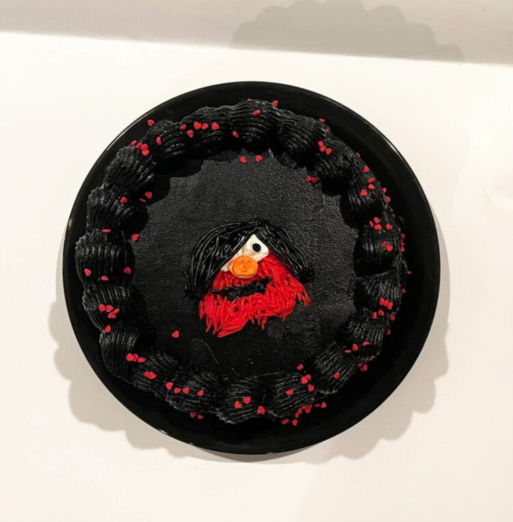 A baker misread a request for an Elmo cake. The hilarious result went viral