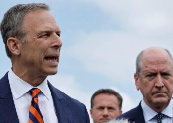 House Freedom Caucus opposes debt ceiling deal, saying it ‘fails completely’