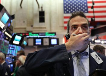 The White House has warned stocks will plunge 45% and a deep recession will strike in the 3rd quarter if the US defaults