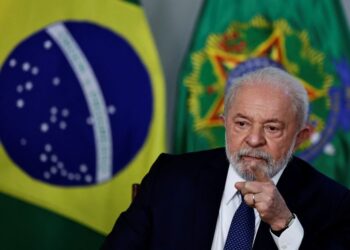Brazil’s Lula says spoke to Putin on war, declined economic forum invitation
