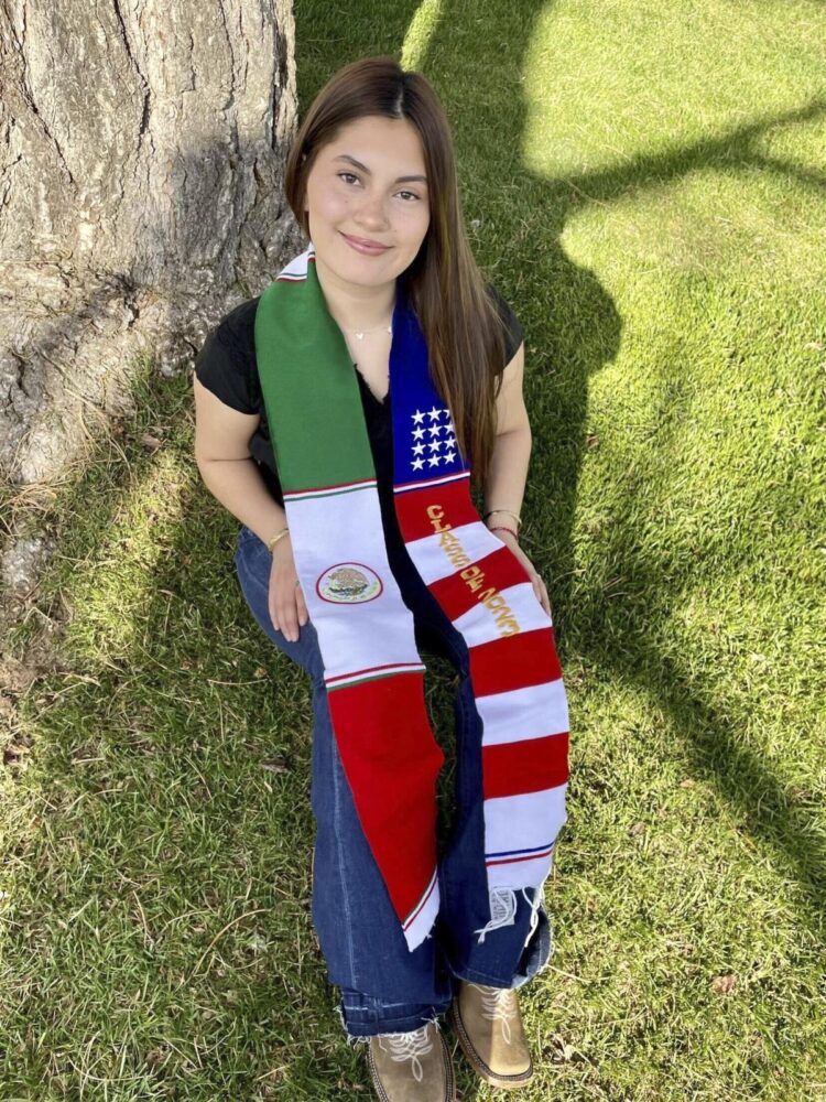 Colorado teen flouts school policy, wears Mexican and US flag sash to graduation