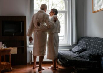 Why You Wake Up Earlier As You Get Older