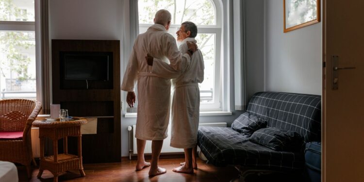 Why You Wake Up Earlier As You Get Older