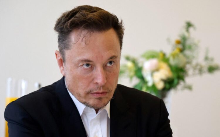 unshaven Elon Musk jets in to meet Macron after a night of clubbing