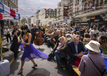 ‘Big lunch’ follows big coronation celebrating King Charles