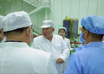 Japan on alert as N.Korea warns of satellite launch