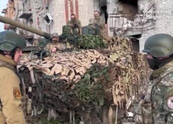 Russian military replacing Wagner units in Bakhmut