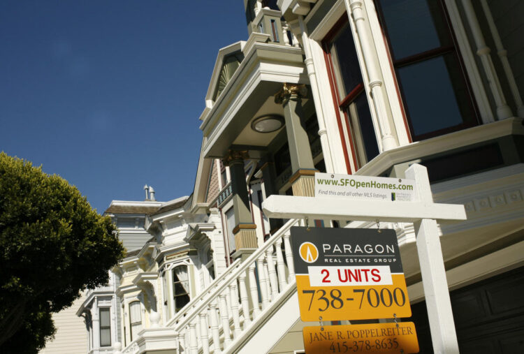 San Francisco homes are selling for $220,000 less than a year ago