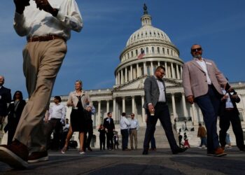 Exclusive-Slimmed-down U.S. debt ceiling deal takes shape -sources