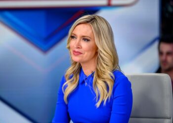 Fox News host set to take Tucker Carlson’s time slot blasted over racially offensive joke about protesters