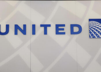 United CEO on debt ceiling: We don't need an unforced error