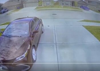 ‘I had to pull her from his arms:’ North Texas parents rescue 2-year-old from kidnapper