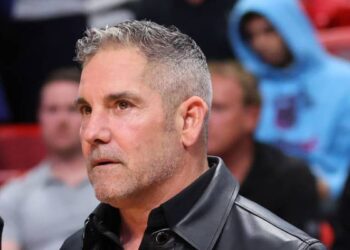 Financial guru Grant Cardone says too many Americans are chasing after the dream of homeownership. Here’s what he thinks you should do instead