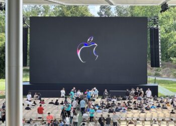 Live updates on iOS 17, the 15-inch MacBook Air, Mac Pro and more