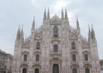 Thousands of Italians gather for Berlusconi state funeral