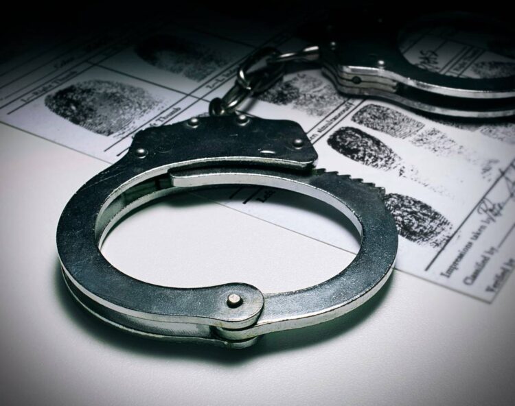 Mom drives daughter to bank and passes desperate note to teller, cops say. ‘Help me’