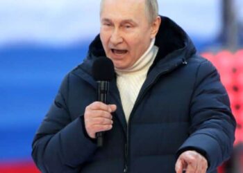 Putin’s press secretary says Russian leader wants to achieve his goals by means other than war