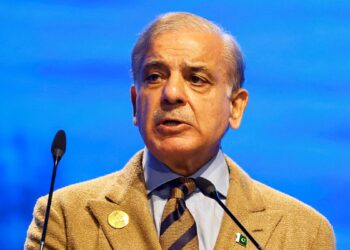 Pakistan PM Shehbaz Sharif urges brother Nawaz to return from London, head nation for record fourth term