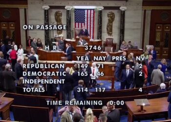 U.S. debt ceiling bill passes House with broad support