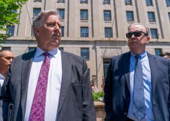 Donald Trump fails to find lawyer for Miami court hearing