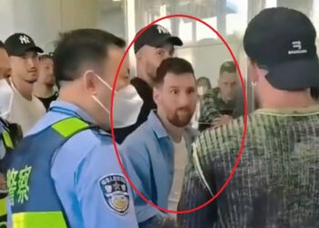 Lionel Messi encounters passport mix-up at Beijing airport