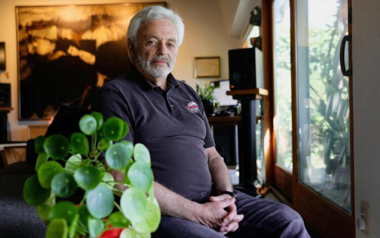 ‘Banging’ and ‘underwater noises’ detected in search area