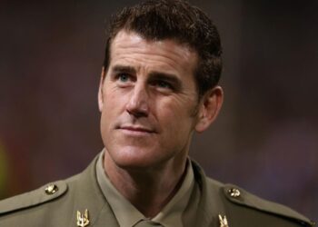 Calls for Australia’s most decorated soldier to be stripped of Victoria Cross