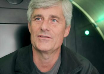 Titanic sub – Live: Families could sue OceanGate ‘despite death waivers’