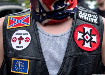 KKK Members in Kentucky Pull Gun on LGBTQ Activists – Police Let Them Go