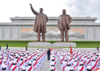 North Koreans give first-hand accounts of starvation, crackdowns in rare interviews