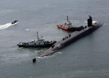 A US nuclear-powered sub arrives in South Korea, a day after North Korea resumes its missile tests