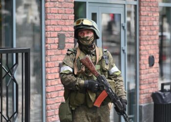 Putin is at risk of losing his iron grip on power. The next 24 hours are critical