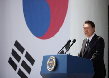 South Korea’s Yoon questions whether China envoy showed mutual respect -Yonhap