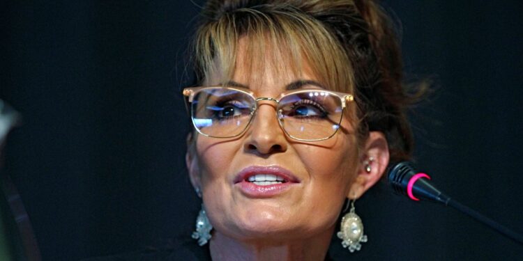 Sarah Palin Defines What A Cult Is And Twitter Users Point Out The Obvious