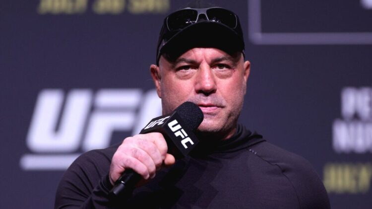 Joe Rogan Offers $100,000 to Leading Vaccine Researcher to Debate RFK Jr. Over ‘Nonsense’ Anti-Vaxxer Claims