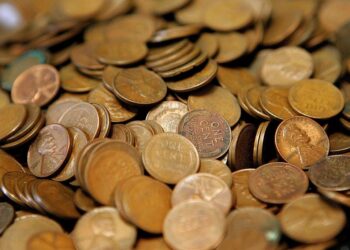 Family discovers roughly 1 million copper pennies while cleaning out Los Angeles home