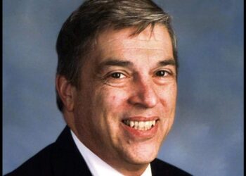 Robert Hanssen, most damaging spy in FBI history, found dead in prison cell