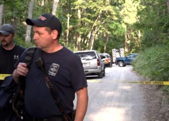 NTSB official describes what he saw at deadly US flight crash scene