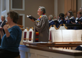 In a last-ditch effort, longtime Southern Baptist churches expelled for women pastors fight to stay