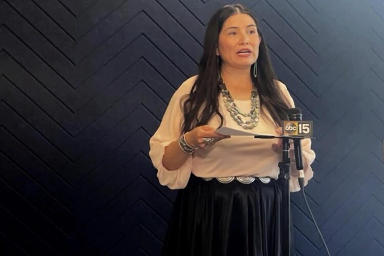 Hundreds of tribal members, mostly Navajo, living on Phoenix streets amid fake sober home crackdown