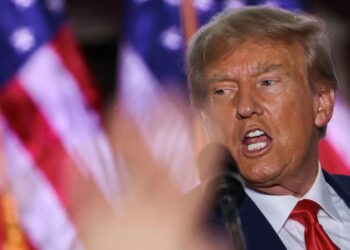 Donald Trump Just Got Dumped by His Lawyer Again